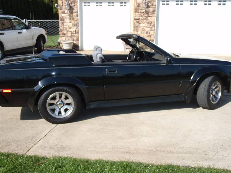 Illustration for article titled At $8,000, Would You Drop The Hammer on This 1985 Toyota Celica GT-S Drop Top?